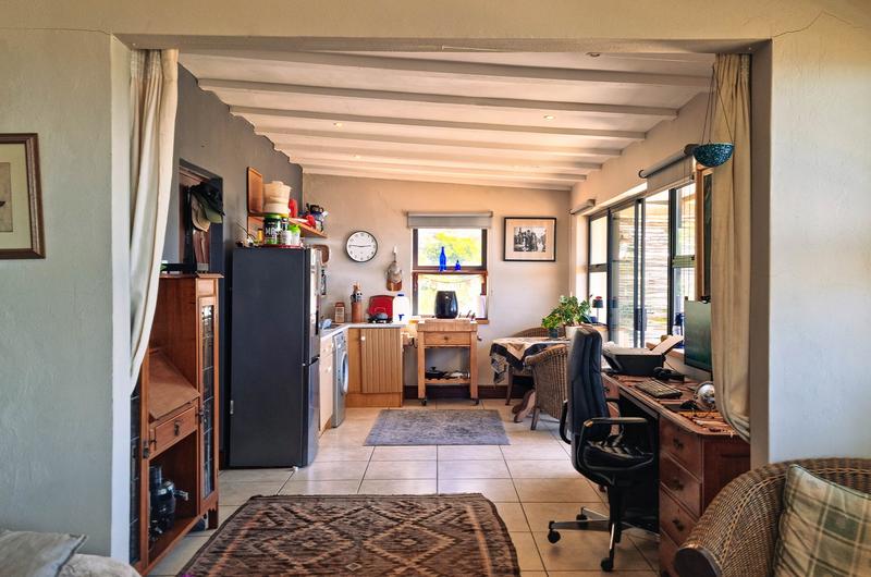 To Let 1 Bedroom Property for Rent in Admirals Kloof Western Cape